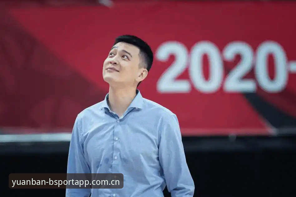 杨鸣谈C罗压力操作教程：从Bsport体育看前锋进球潮背后的战术信号
